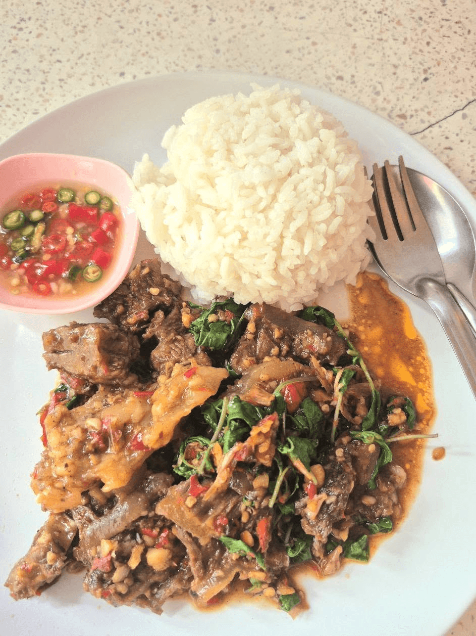 Stir-fried Stewed Pork with Holy Basil Normal Size